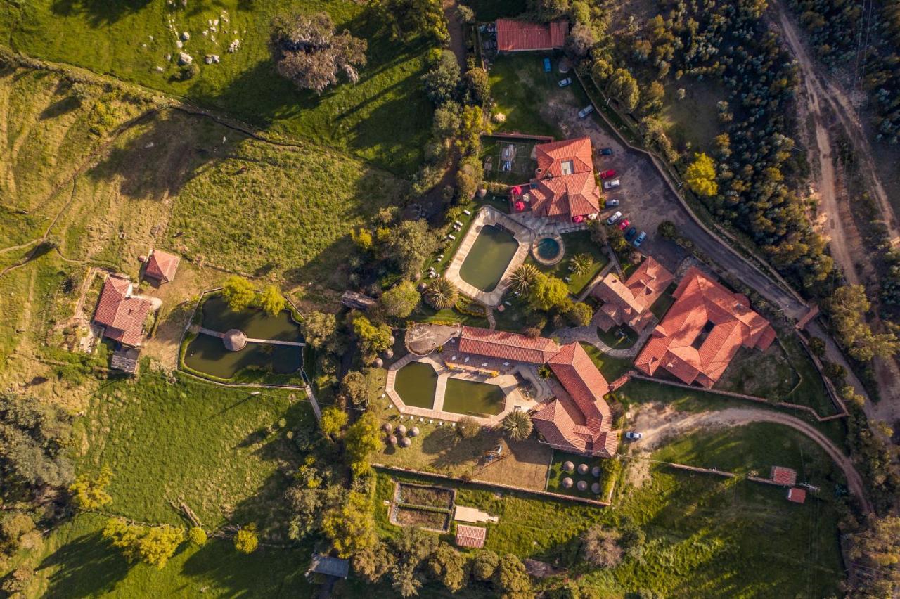 Hotel Termales El Batan Cuítiva Exteriör bild