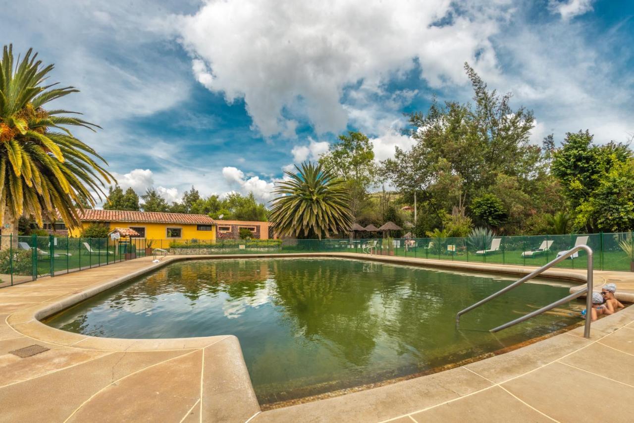 Hotel Termales El Batan Cuítiva Exteriör bild